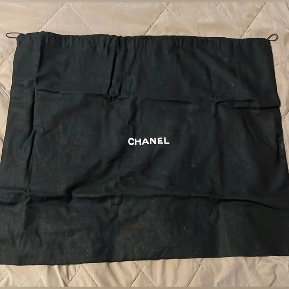 Authentic 23"x20" Chanel dust bag with leather drawstring - Picture 1 of 4